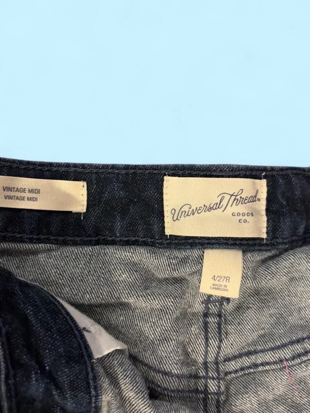 Universal Thread Dark Denim Rolled Hem Jean Shorts